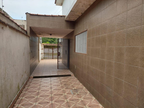Imagem 2 de 15 de Sobrado Para Venda Em Praia Grande, Solemar, 4 Dormitórios, 1 Suíte, 3 Banheiros, 7 Vagas - 424_2-585000
