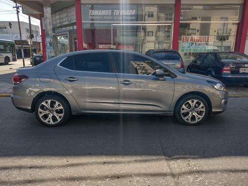 Imagen 13 de 19 de Citroen C4 Lounge Thp Muy Pocos Km !!