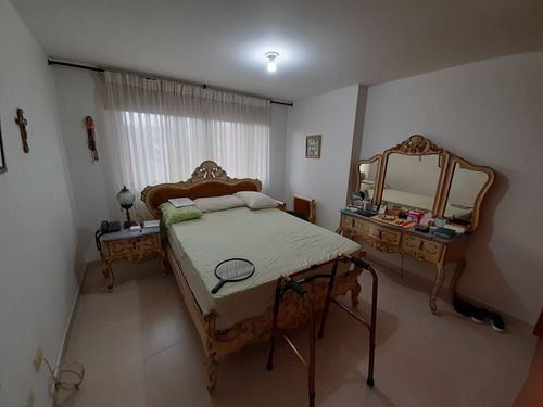 Imagen 8 de 14 de Venta Apartamento Medellín Conquistadores