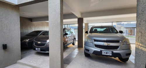 Edificio Con 4 Departamentos En San Rafael, Mendoza