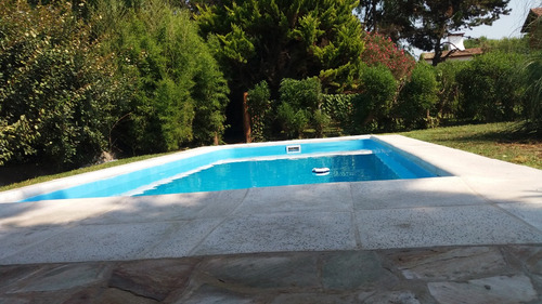 Casa A Pocos Metros Del Mar En Los Acantilados
