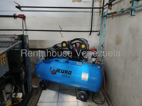 Edificio En Venta En Mariche 3 Pisos Sotano Edificios Caracas Cavas Refrigeracion Angela Tochon Edificios Comerciales