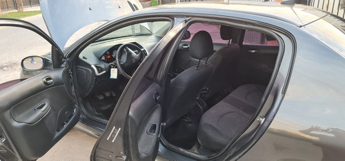 Peugeot 207 Compact 2013 1.4 Sedan Allure 75cv