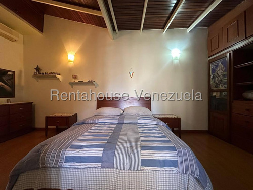 Amplia Y Luminosa Casa En Venta Urb La Mendera Cabudare Eo