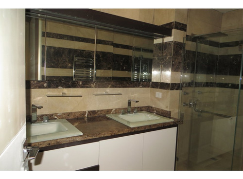 Se Vende Apto Pb 650m2 4h+3s/4.5b+2s/6p La Castellana