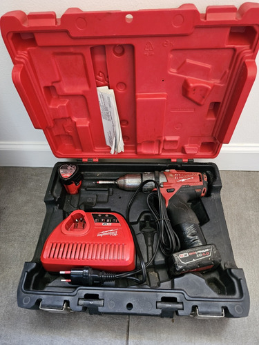 Taladro Atornillador Milwaukee M12