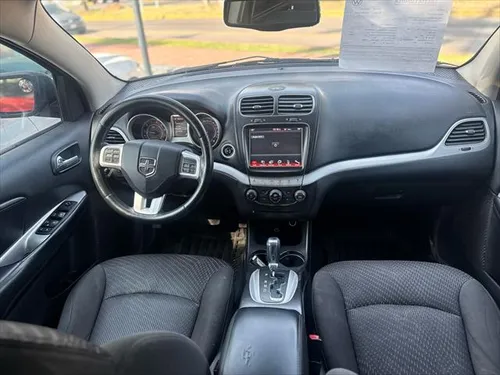 Dodge Journey 2.4 Sxt 7 Pasajeros At