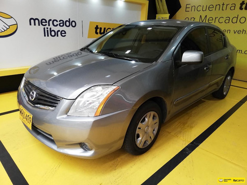 Nissan Sentra B16