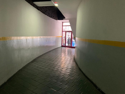 Cochera Cubierta Amplia En Venta En Once-balvanera