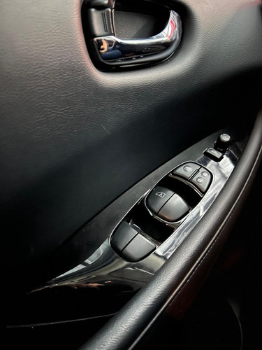 Nissan Leaf Leaf