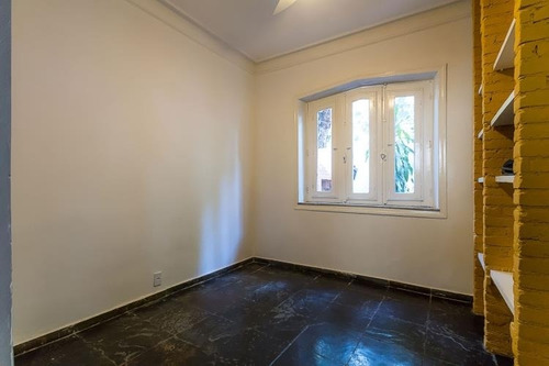 Imagem 8 de 15 de Casa Com 3 Quartos Quintal À Venda, 160 M² - Tijuca - Aec3200