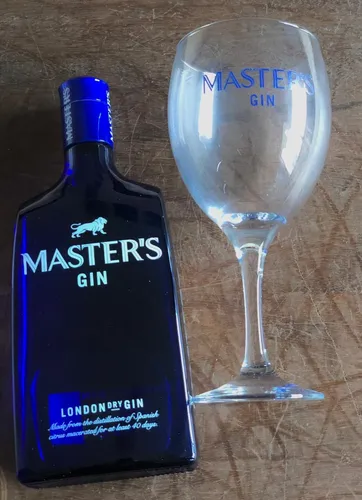 Gin Master' S + Copa De Regalo