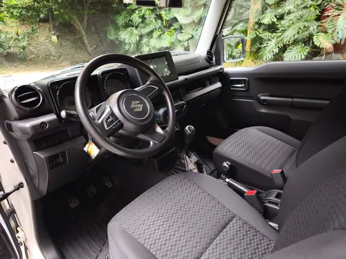 Suzuki Jimny 1.5 Gl
