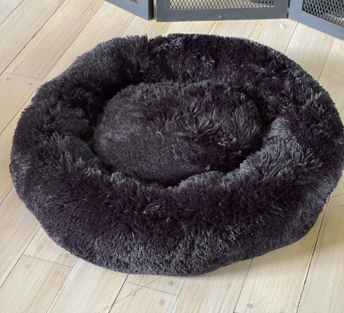 Imagen 5 de 7 de Puff Cama Antiestrés Sil Perros/gatos Peluda Y Mullida 70cm