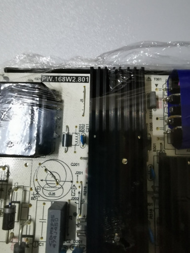 Imagen 2 de 2 de Fuente Polaroid Ptv55174iled Pw.168w2.801