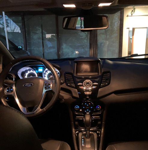 Imagen 4 de 4 de Ford Fiesta Titanium At