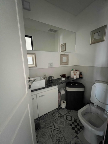 Dpto 2 Dor, 2 Baños, Living Com, Cochera Propia En El Edif