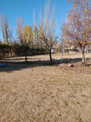 C21 López Vende Lote De 1707,75 M2. Luján De Cuyo.