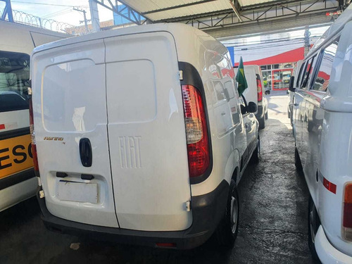 Imagem 4 de 14 de Fiat Fiorino 2016 1.4 Basico