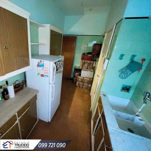 Imagen 10 de 20 de Apartamento - Centro (montevideo) - 3 Dormitorios Servicio Completo - 2 Baños - Cocina Definida A Gas Por Cañería.- Palacio Siri U$s 200.000