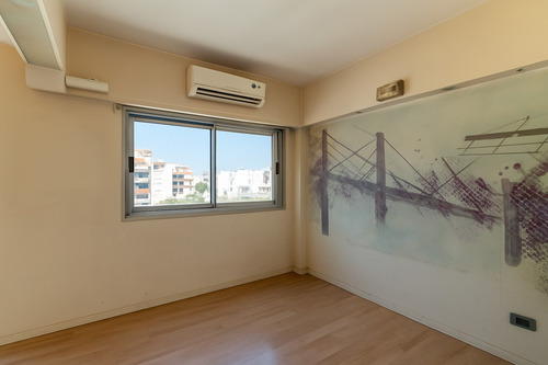 Venta Departamento Semipiso 3 Ambientes En Duplex C/terraza Y Cochera Caballito, Caba.