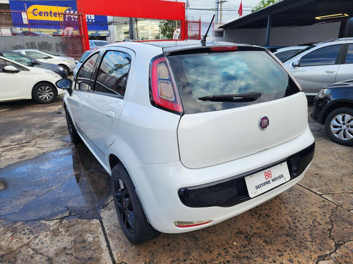 Fiat Punto 1.4 8v 4p