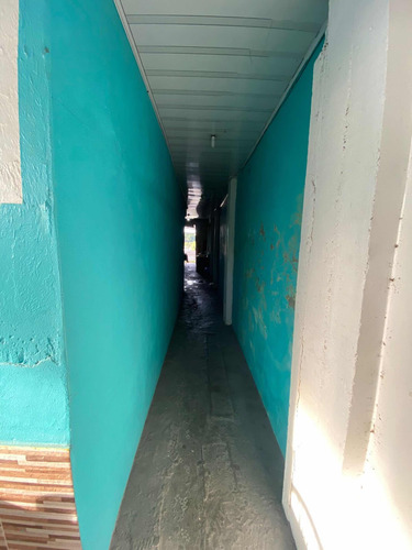 Vila Com 6 Apartamentos E 1 Espaço Bronze No Andar De Cima