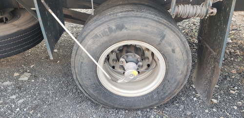 Ford Cargo 1415 2000/00 4x2 082660km (2428, 1317) (2944)