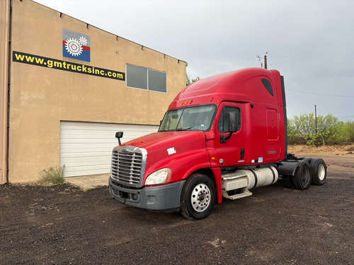 Tracto Camión Freightliner Cascadia Año: 2011 Dd15 Gmy100915