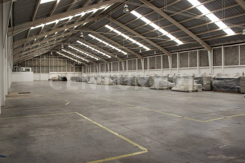 Bodegas En Venta 50,000 M2, Complejo Cerca Autopista Mex-pue, Tlaxcala
