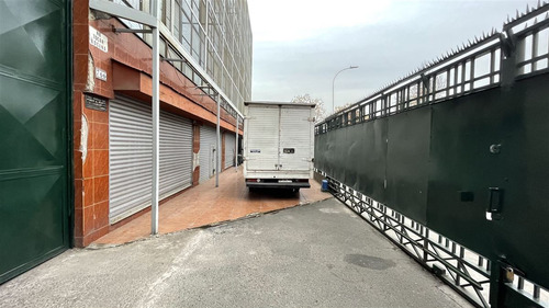 Local Comercial En Arriendo En Santiago