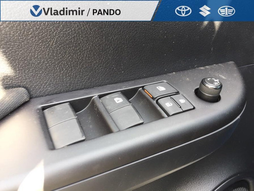 Toyota Hilux Dx 4x2 Pick Up Doble Cabina 2021 0km