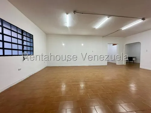 Altamira Mls# 25-12384 Wm