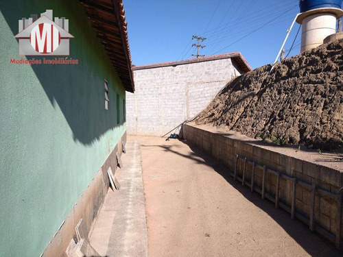Excelente Chácara Com 3 Dormitórios, Bem Localizada, Belas Vistas Para Paisagens, À Venda, 1000 M² Por R$ 220.000 - Pedra Bela - Pedra Bela/sp - Ch0751