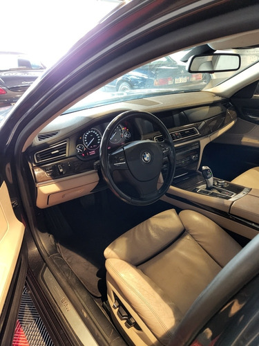 Imagen 8 de 8 de Bmw Serie 740 Hilton Motors Co