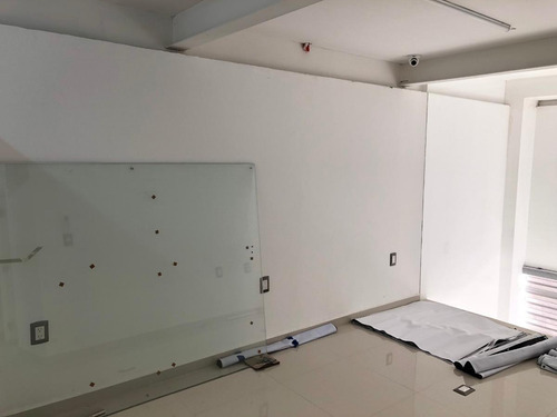 Imagen 17 de 20 de Local Comercial En Venta O Renta, Con Cubiculos Y Tapanco, En Cumbres Del Lago, Juriquilla Queretaro.