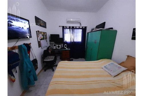 Imagen 6 de 26 de Ph 3 Ambientes Venta Moreno Sur Permuta