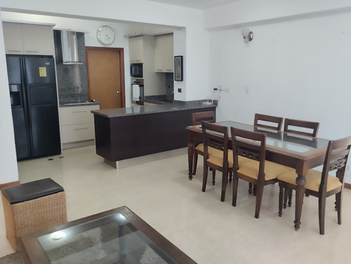 Apartamento En Alquiler Calle Arismendi, Lecheria