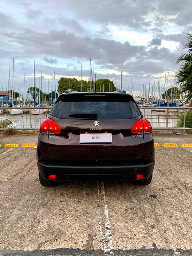 Peugeot 2008 1.6 Feline am20