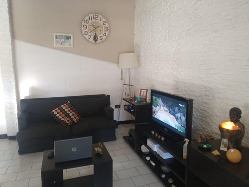 Casa En Venta - Moreno
