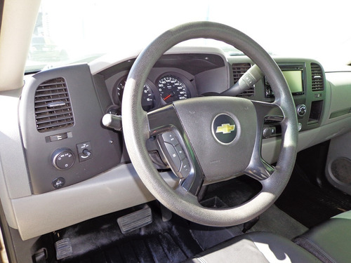Imagen 8 de 11 de Chevrolet Silverado Ls 2012 4x4 Automático