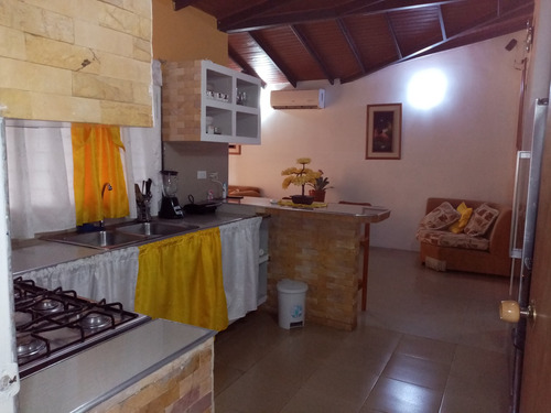Imagen 6 de 10 de Se Vende Casa En Urb. Flamboyán Zona Industrial Ve01-1059zi-efue
