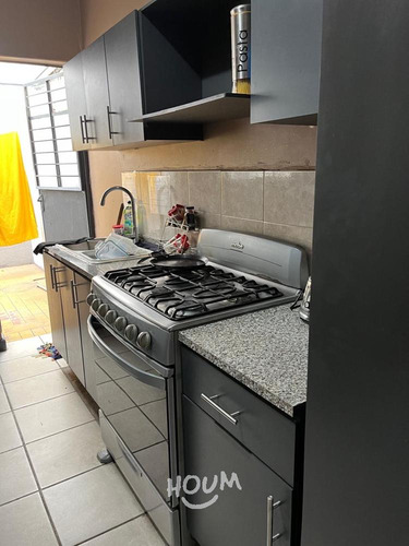 Departamento En Agustín Yánez, Guadalajara Con 1 Recámara, 15 M², Id: 153856