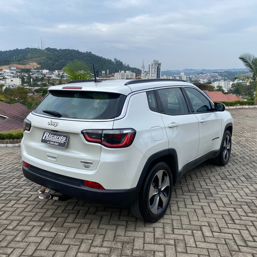 Jeep Compass 2.0 Longitude Flex Aut. 5p