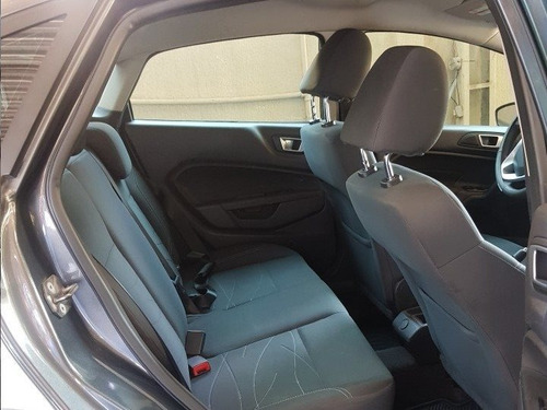 Imagem 7 de 12 de Ford Fiesta 1.6 Se Sedan 16v Flex 4p Manual