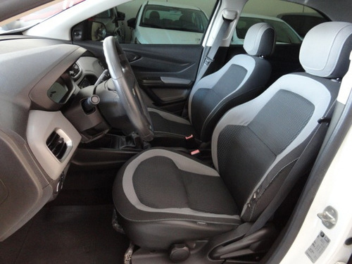 Chevrolet Onix 1.0 MPFI LT 8V FLEX 4P MANUAL