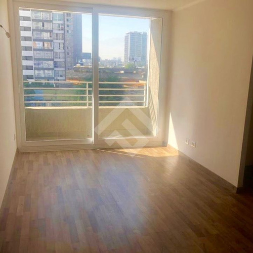 Departamento En Venta De 2 Dorm. En Estación Central