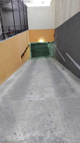 Cocheras En Edificio En Ramos Mejía Centro (oferta Única)