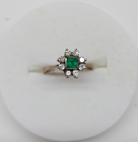 Hermoso Anillo Marquesa 1,8 Esmeralda Y Circón Oro Blanco