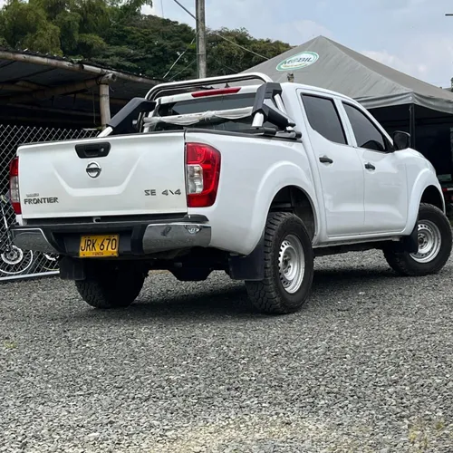 Nissan Frontier Se Mt 2.5cc Td 4x4 2021